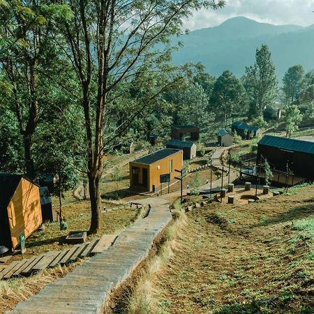 Bobocabin Gunung Mas, Puncak Tagalbato Exteriör bild